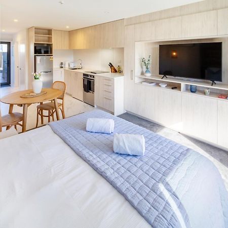 Downtown Delight: Studio At 8 Wilmer With Backyard كريستتشيرش المظهر الخارجي الصورة